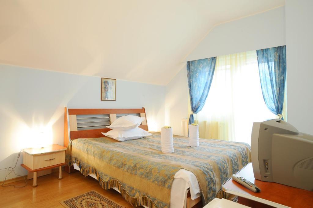 Miraj Hotel Azuga Ruang foto