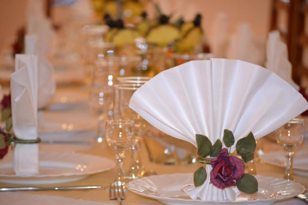 Miraj Hotel Azuga Bagian luar foto