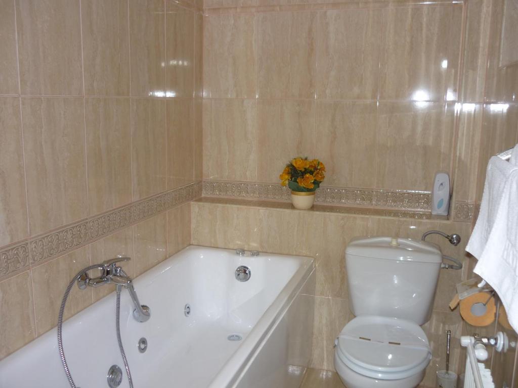 Miraj Hotel Azuga Ruang foto